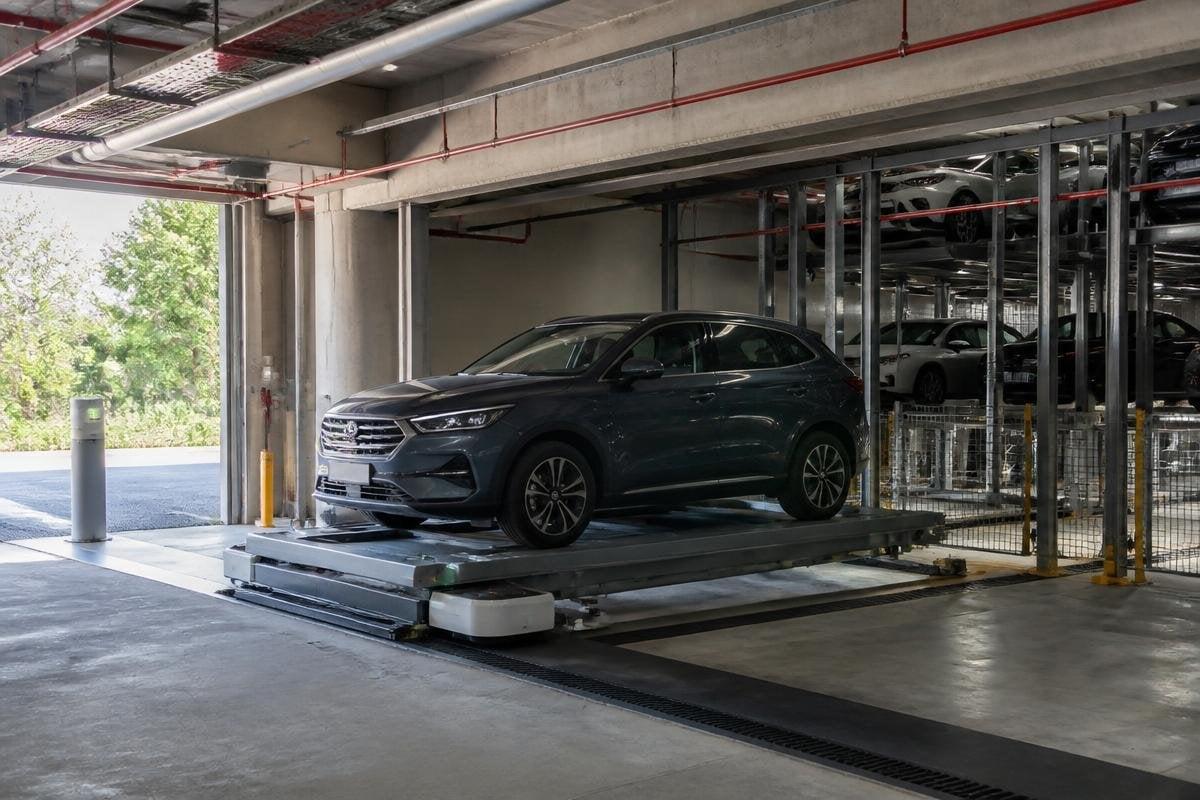 why-parking-robots-are-becoming-more-popular-1200x800-v1.jpg